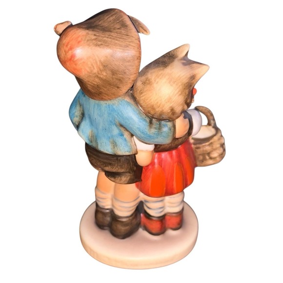 Goebel Hummel Surprise Hansel und Gretel #94 3/0 TMK 6 - Picture 2 of 3